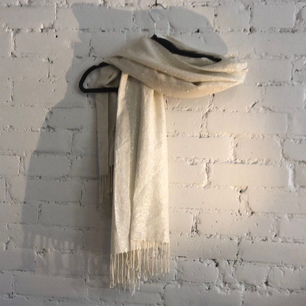 Sparkling Cream Scarf